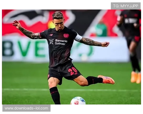 拜仁全胜德甲上半区对决 多场大比分获胜