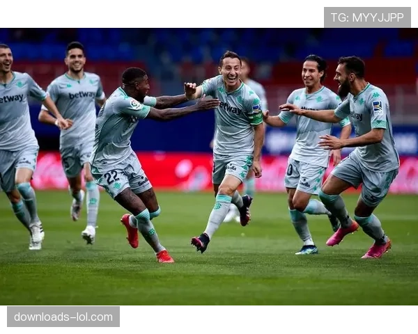 里尔体育总监谈建队哲学：我们专注于发掘明日之星